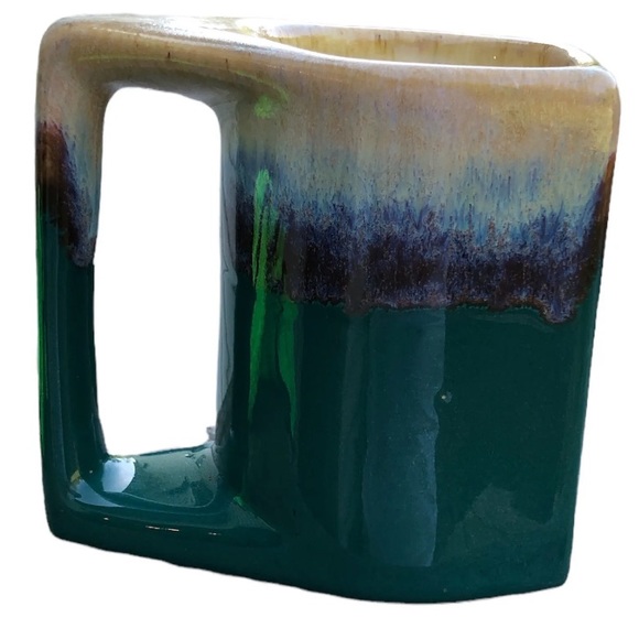 SOLD Vintage stoneware Rodolpho padilla mugs - Picture 9 of 9